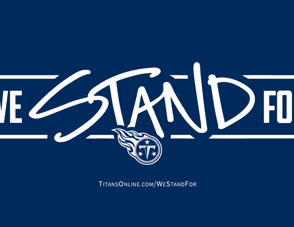 titans_stand