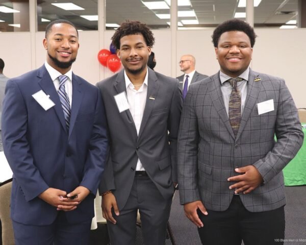 245658704_2924963424421488_2348602776874127731_n